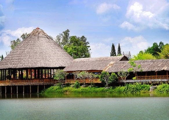 Hình ảnh cầu Vượt Củ Chi khi lên đèn vào buổi tối